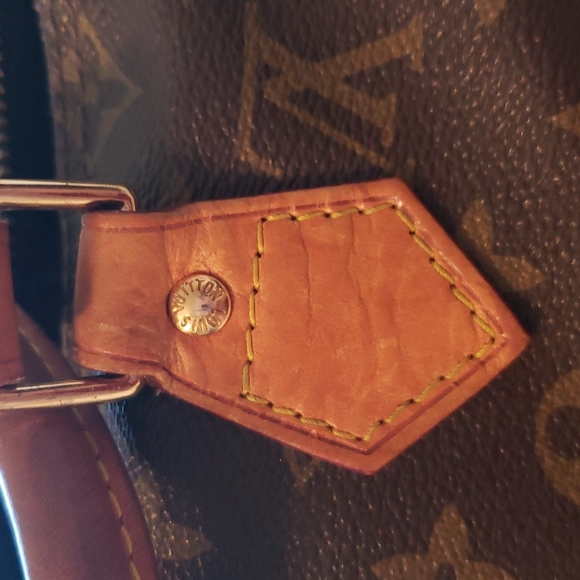 Purse - Picture 6 of 9